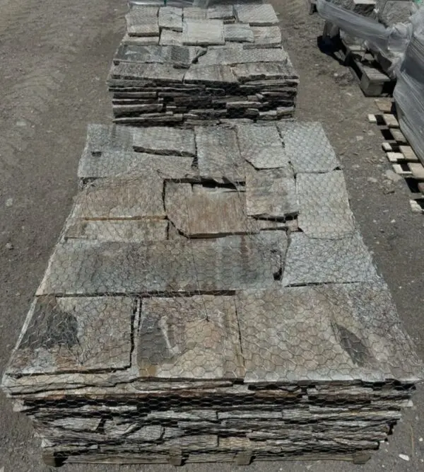 Westgate Natural Thin Stone Veneer Flats Pallet Photo