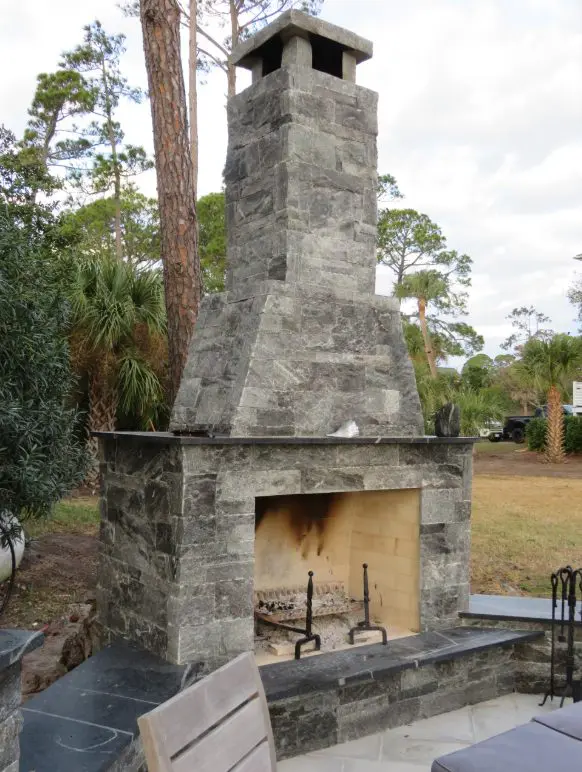 Custom Pembroke Drystack Natural Stone Veneer Outdoor Fireplace