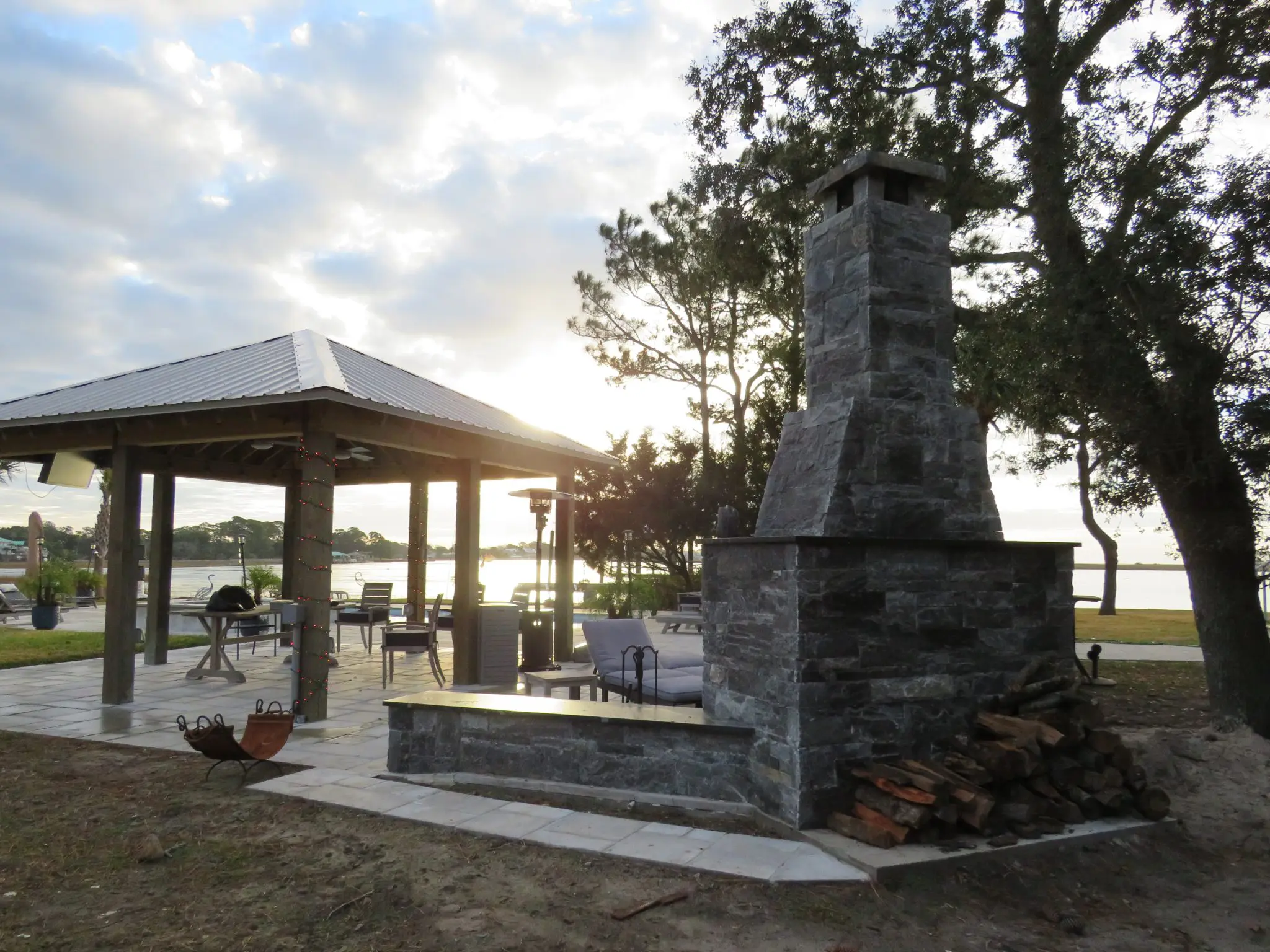 Custom Pembroke Real Thin Stone Veneer Lakehouse Patio