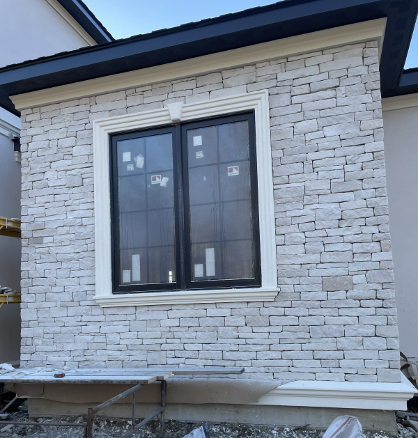 Custom Barcelona Ledgestone Real Thin Veneer Drystack Exterior
