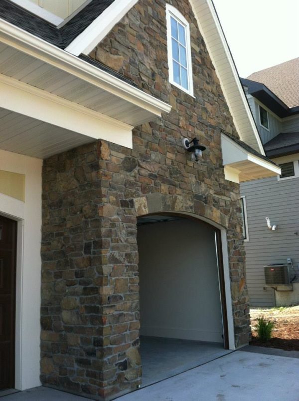 Rainier Natural Stone Veneer Garage