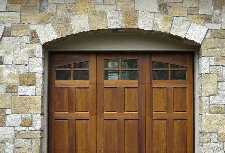 Belvedere Natural Thin Stone Veneer Exterior Garage