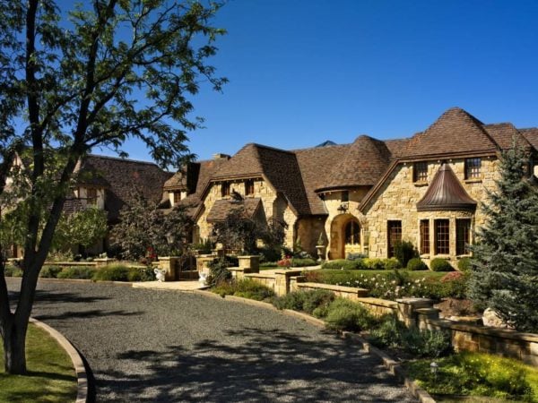 Belvedere Natural Thin Stone Veneer Exterior Residence