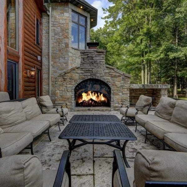 Building Stone Outdoor Fireplace