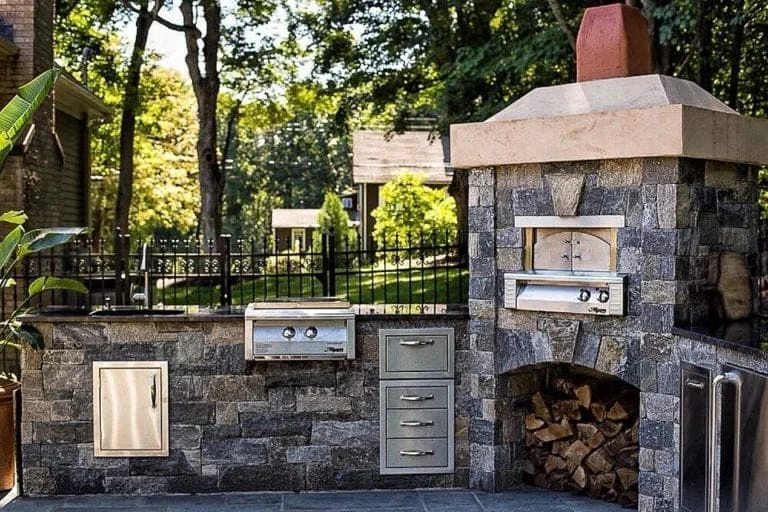 Ellsworth Natural Stone Veneer Outdoor Living