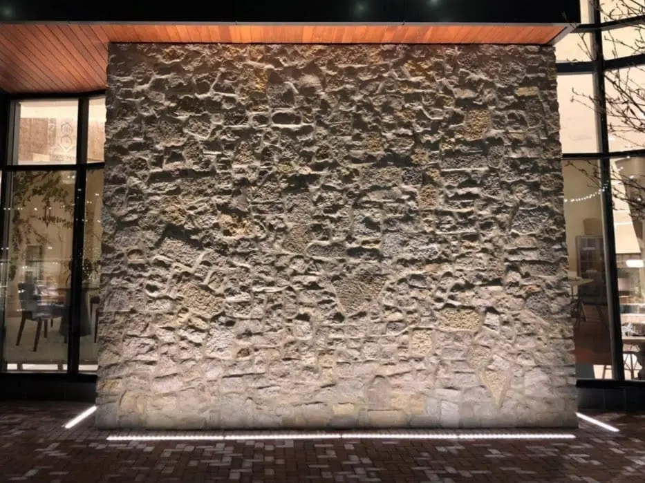 Custom Blend Natural Thin Stone Veneer Exterior