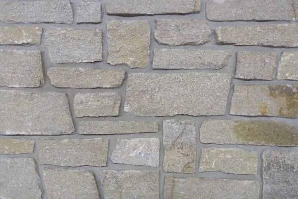Swatch of Calgary real thin stone veneer