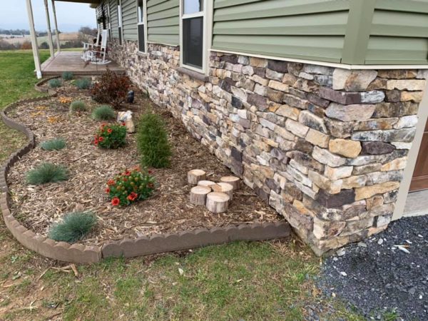 Preston Real Thin Stone Veneer Drystack Exterior Wainscoting