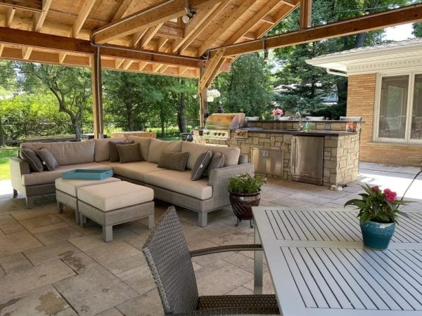 Covered Patio with Stonegate Outdoor Kitchen