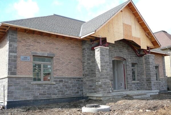 Exterior Stone Installation with Jodeco Real Stone Veneer