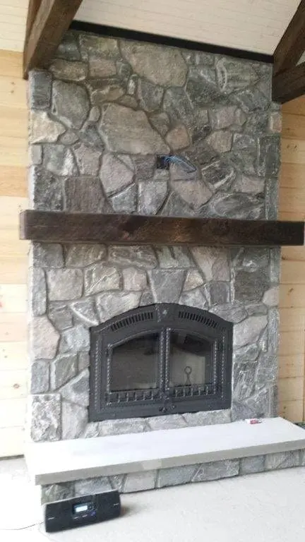 Interior Fireplace with Matterhorn Real Stone Veneer