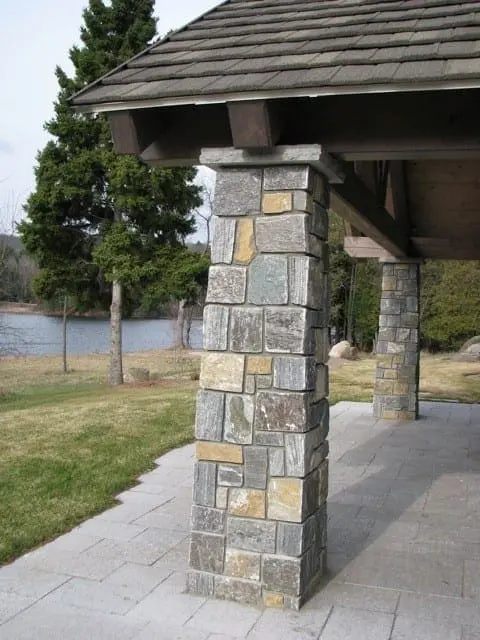 Vancouver Natural Thin Stone Veneer Pavilion Pillars