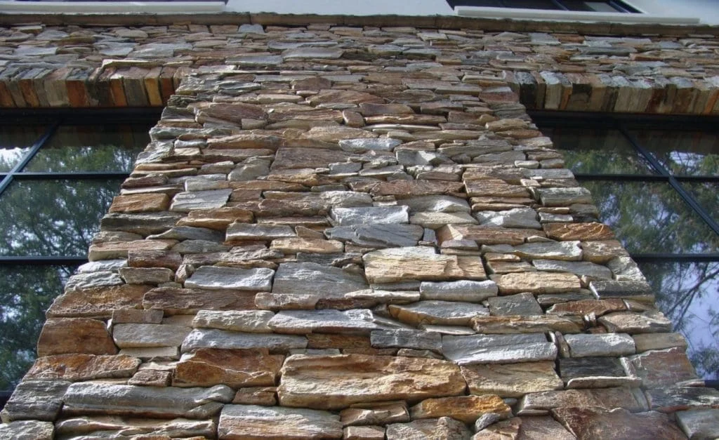 Drystack exterior wall with Tucson natural stone veneer