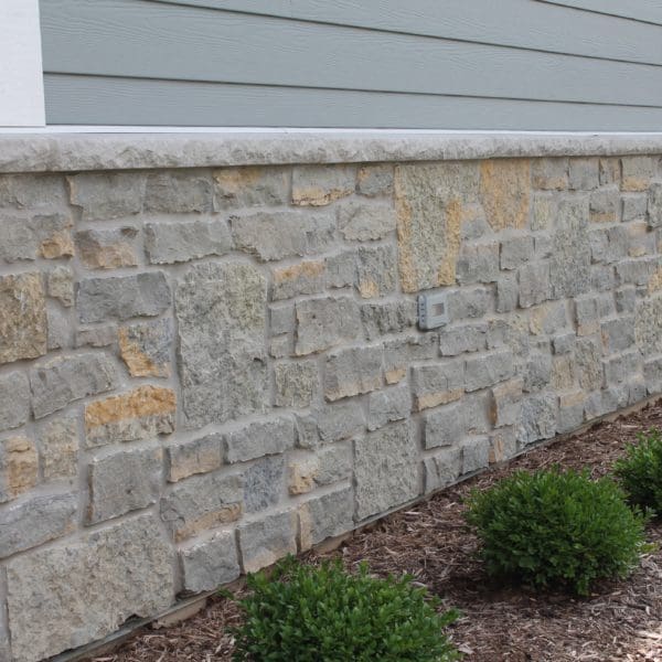 Baltic Hills - Natural Thin Stone Veneer | Quarry Mill