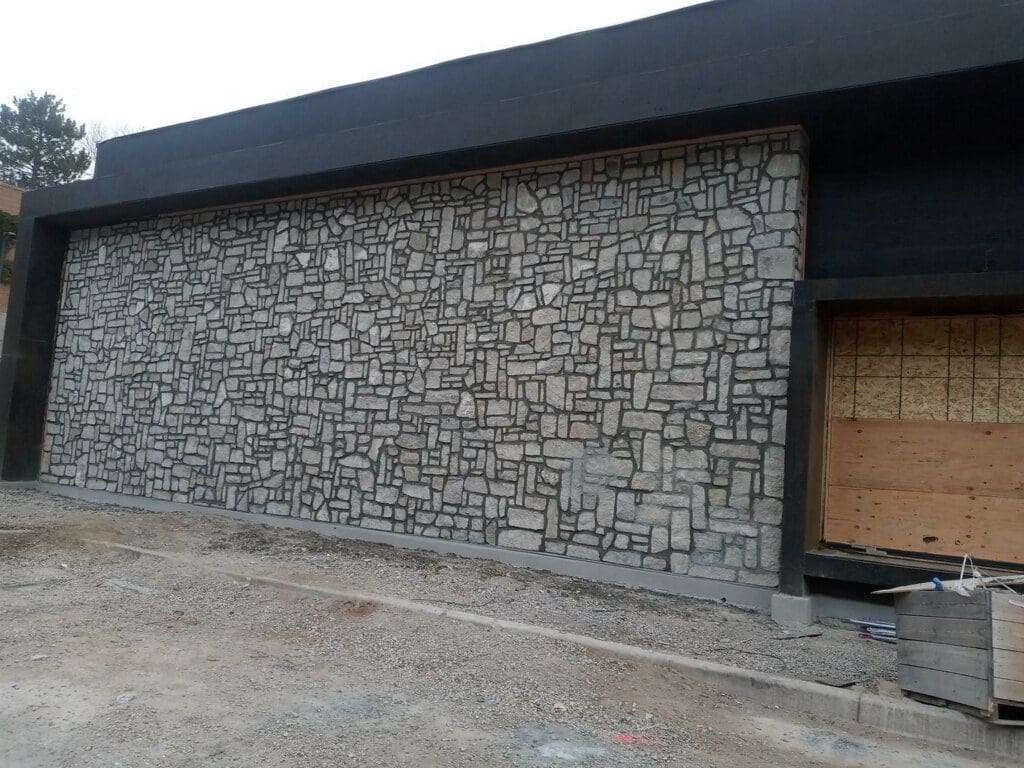 Custom Blend Tuscan Antique Natural Thin Stone Veneer Exterior with Mosaic Pieces