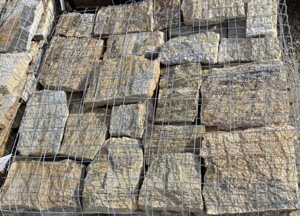 Reedley Real Thin Stone Veneer Flats Pallet