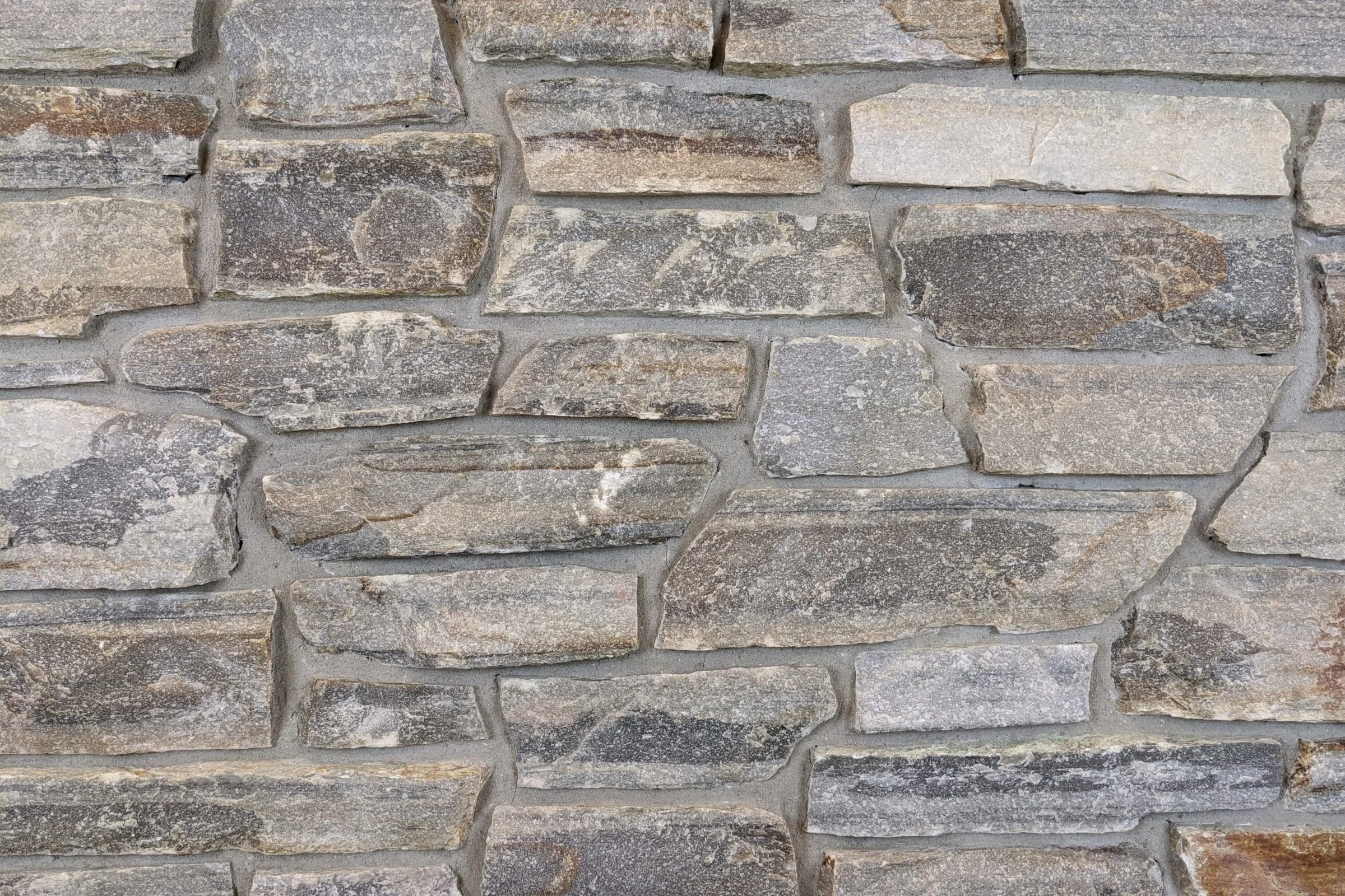 Ottawa Unique Splitface Quartzite Real Thin Stone Veneer | Quarry Mill
