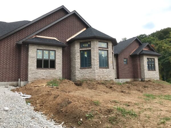 Tenbury Real Thin Stone Veneer with Brick