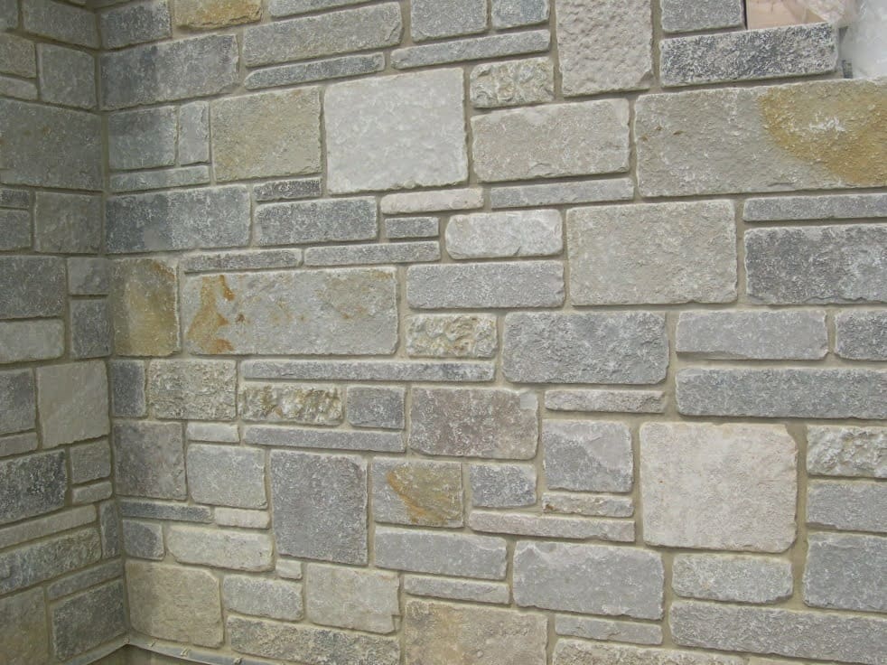 Oak Brook Natural Thin Stone Veneer