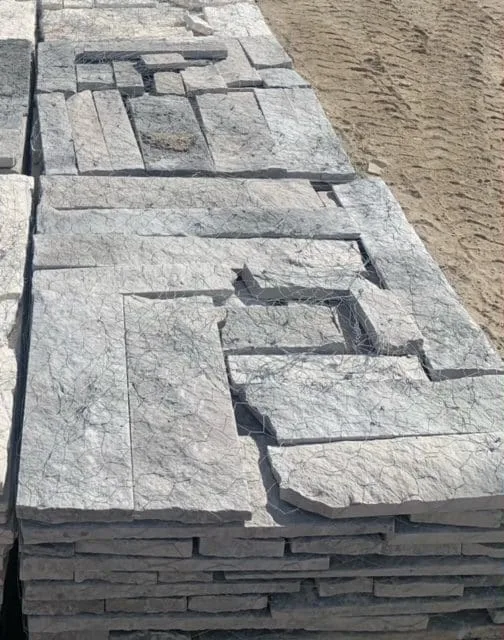 Hochberg Real Thin Stone Veneer Flats Pallets