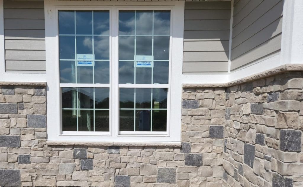 Thunder Bay Natural Thin Stone Veneer Exterior Wainscoting - Natural ...