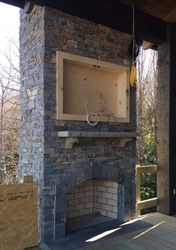 Augusta Natural Ledgestone Thin Veneer Outdoor Living Fireplace