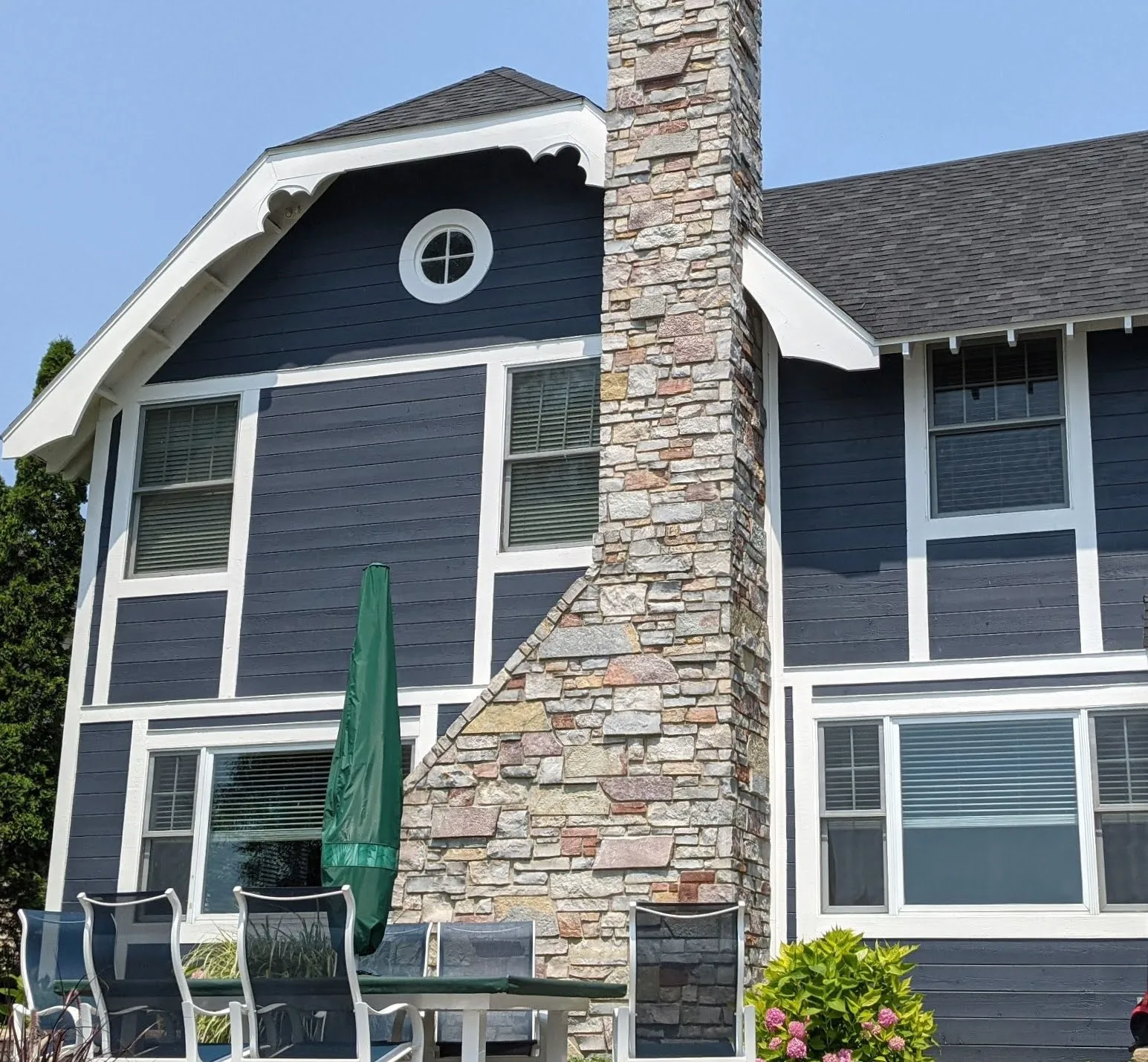 Avondale Natural Thin Stone Veneer Exterior Chimney