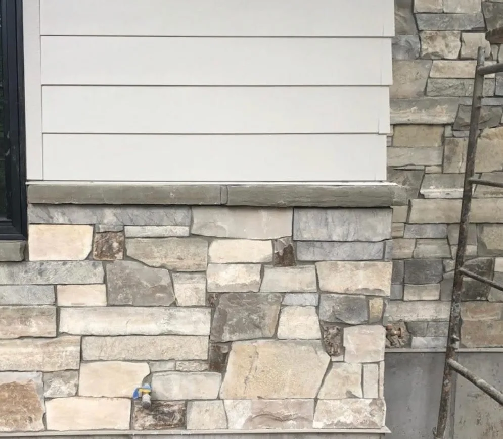 Big Horn Custom Light Real Stone Veneer Wainscoting