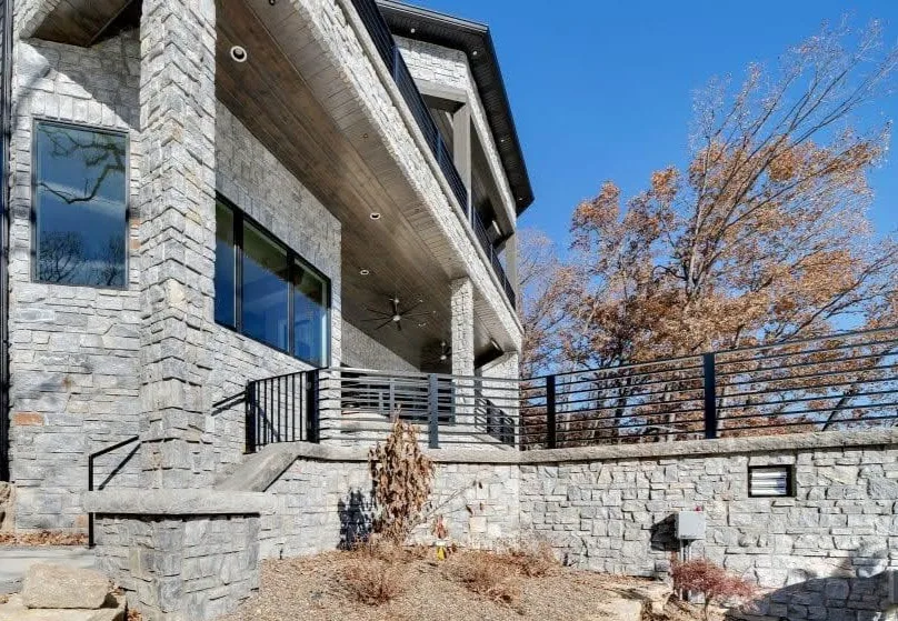 Chamberlain Natural Thin Stone Veneer Exterior