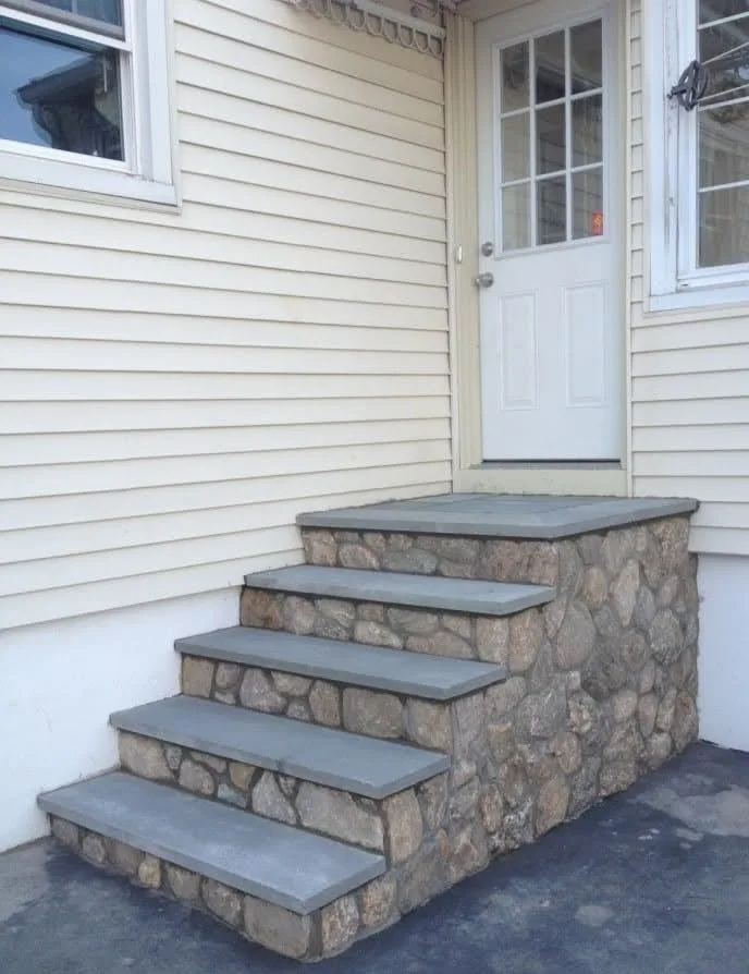Coastline Natural Stone Veneer Siding
