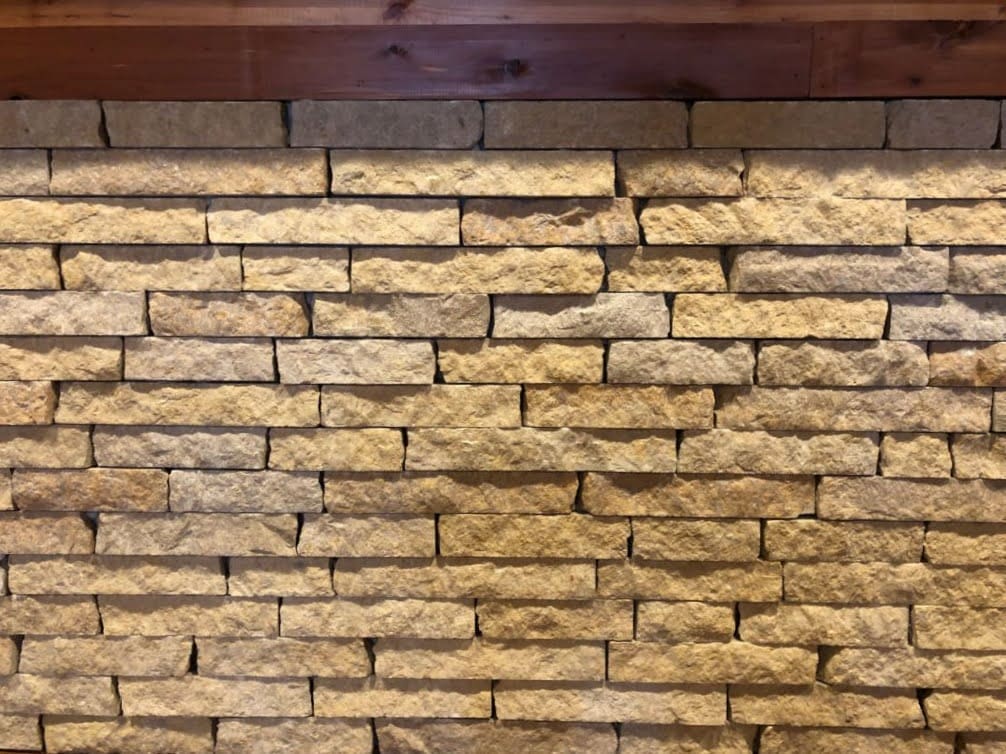 Custom Cambrian Creek Real Stone Veneer With All 2.25 In Pieces