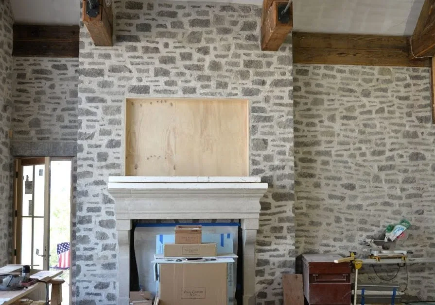 Custom Charcoal Bluff Real Stone Veneer with Overgrout