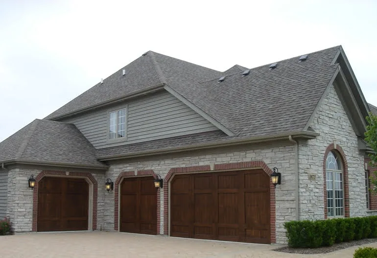 Empire Real Thin Stone Veneer Garage