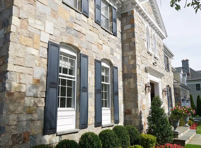 Plymouth Custom Natural Stone Veneer Blend