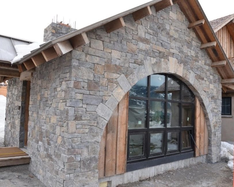 Mcgregor Natural Stone Veneer Drystack Exterior