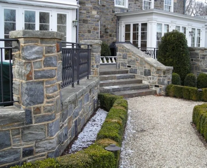 Monroe Real Thin Stone Veneer Outdoor Living