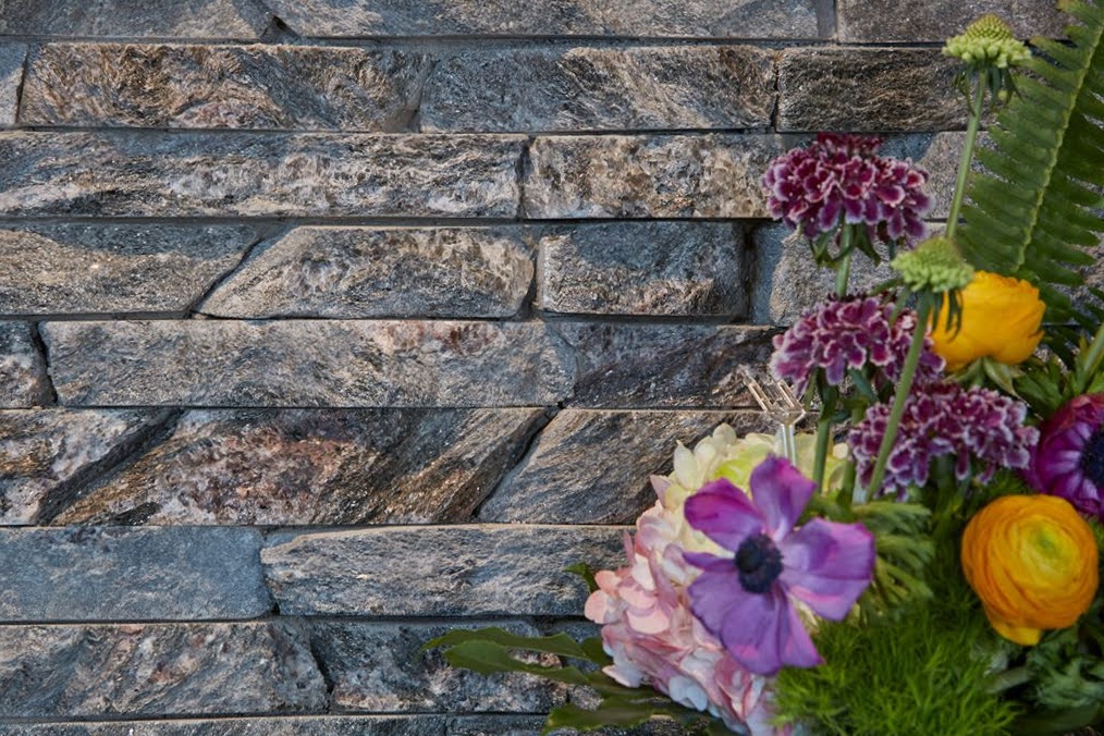 Moonlight Custom Ledgestone Natural Thin Veneer Masonry