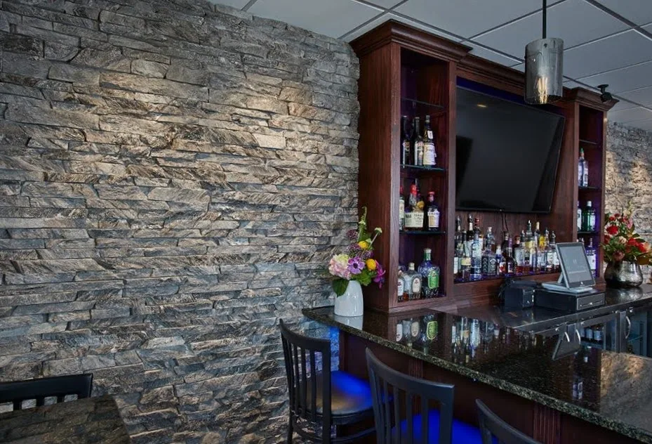 Moonlight Custom Small Height Ledgestone Thin Veneer Commercial Interior
