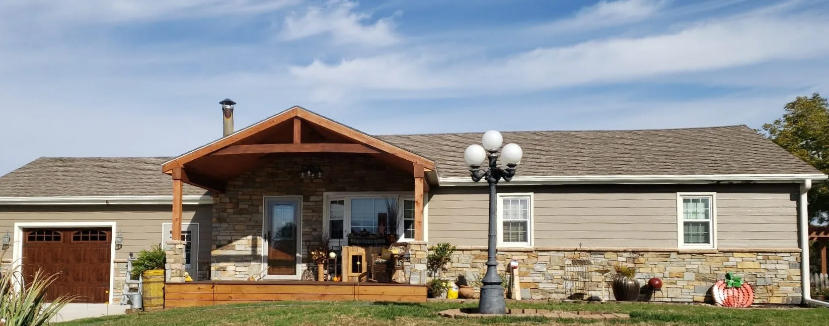 Savannah Natural Thin Stone Veneer Exterior Renovation