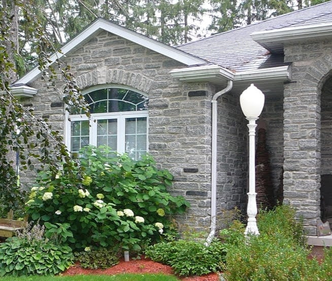 Seaside Real Thin Stone Veneer Exterior