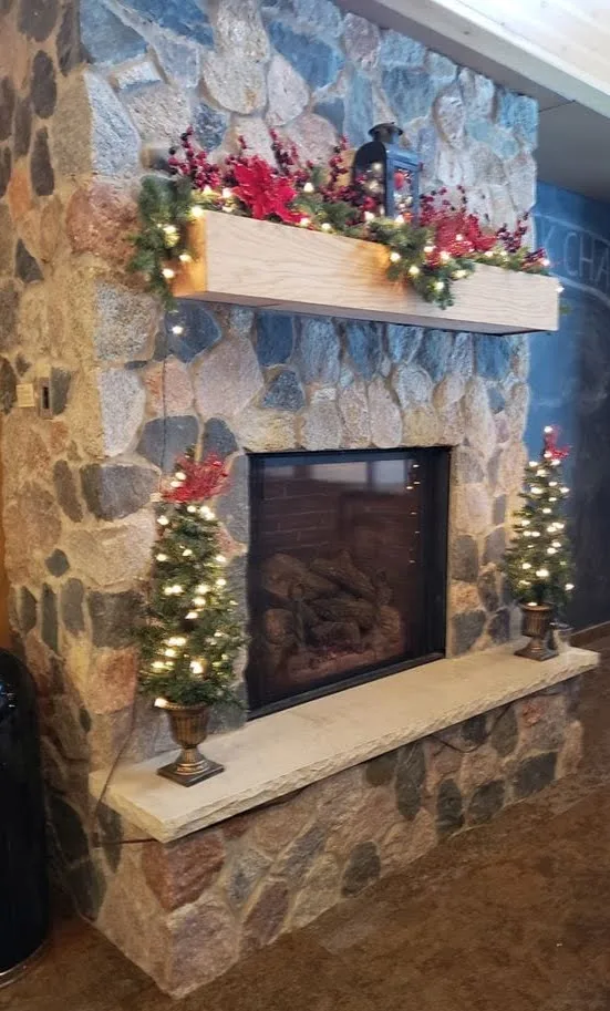Split Granite Fieldstone Natural Thin Stone Veneer Interior Fireplace