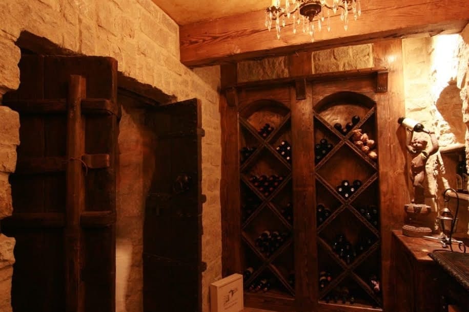 Tuscany Natural Stone Veneer Wine Cellar