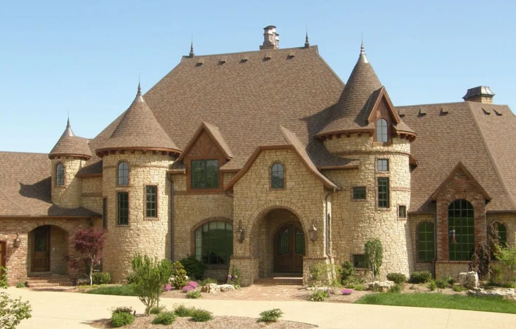 Tuscany Thin Stone Veneer Exterior