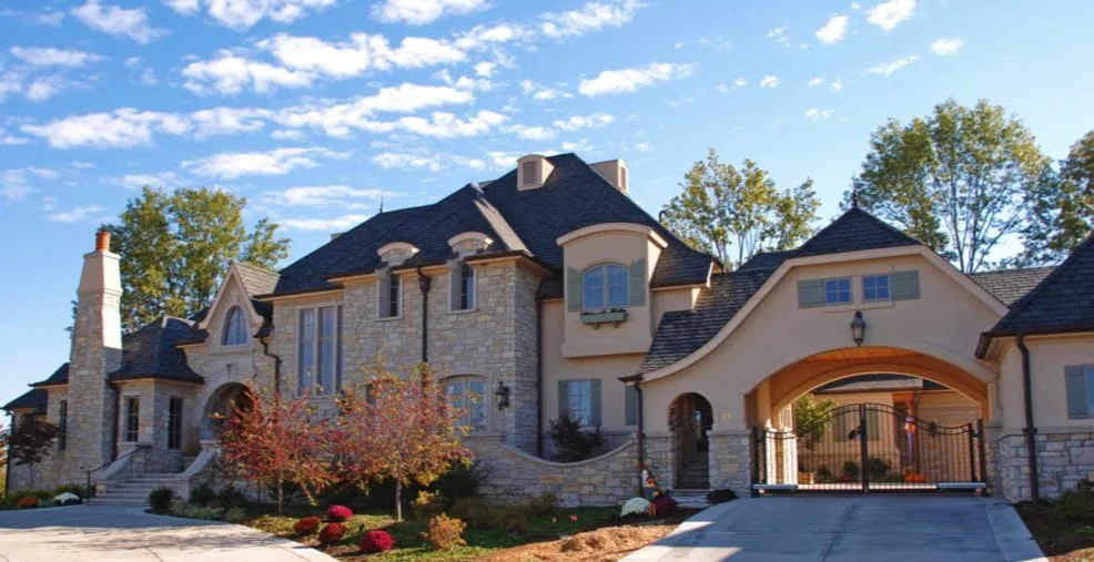 Valencia Real Stone Veneer Custom Tumbled Exterior