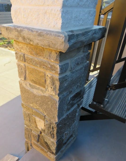 Pembroke Natural Granite Thin Stone Veneer Patio Pillar