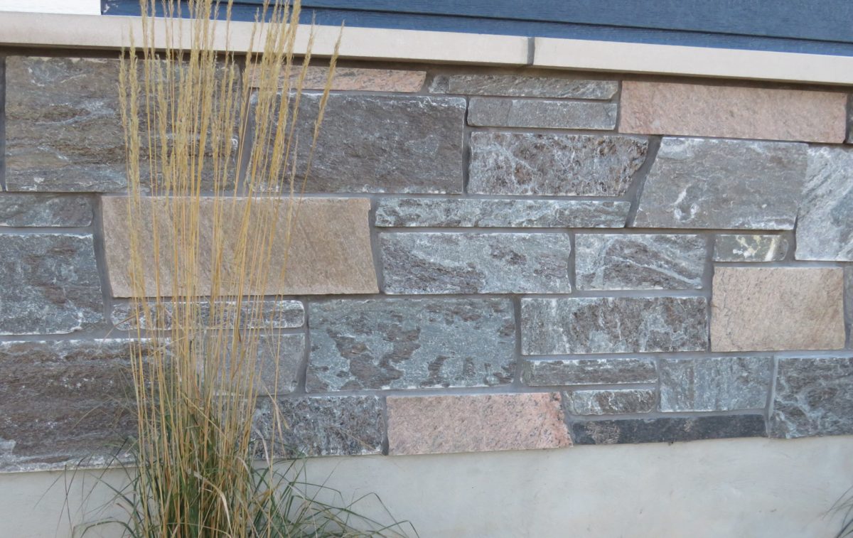 Pembroke Natural Granite Thin Veneer Front Porch And Wainscoting Natural Thin Stone Veneer 9701