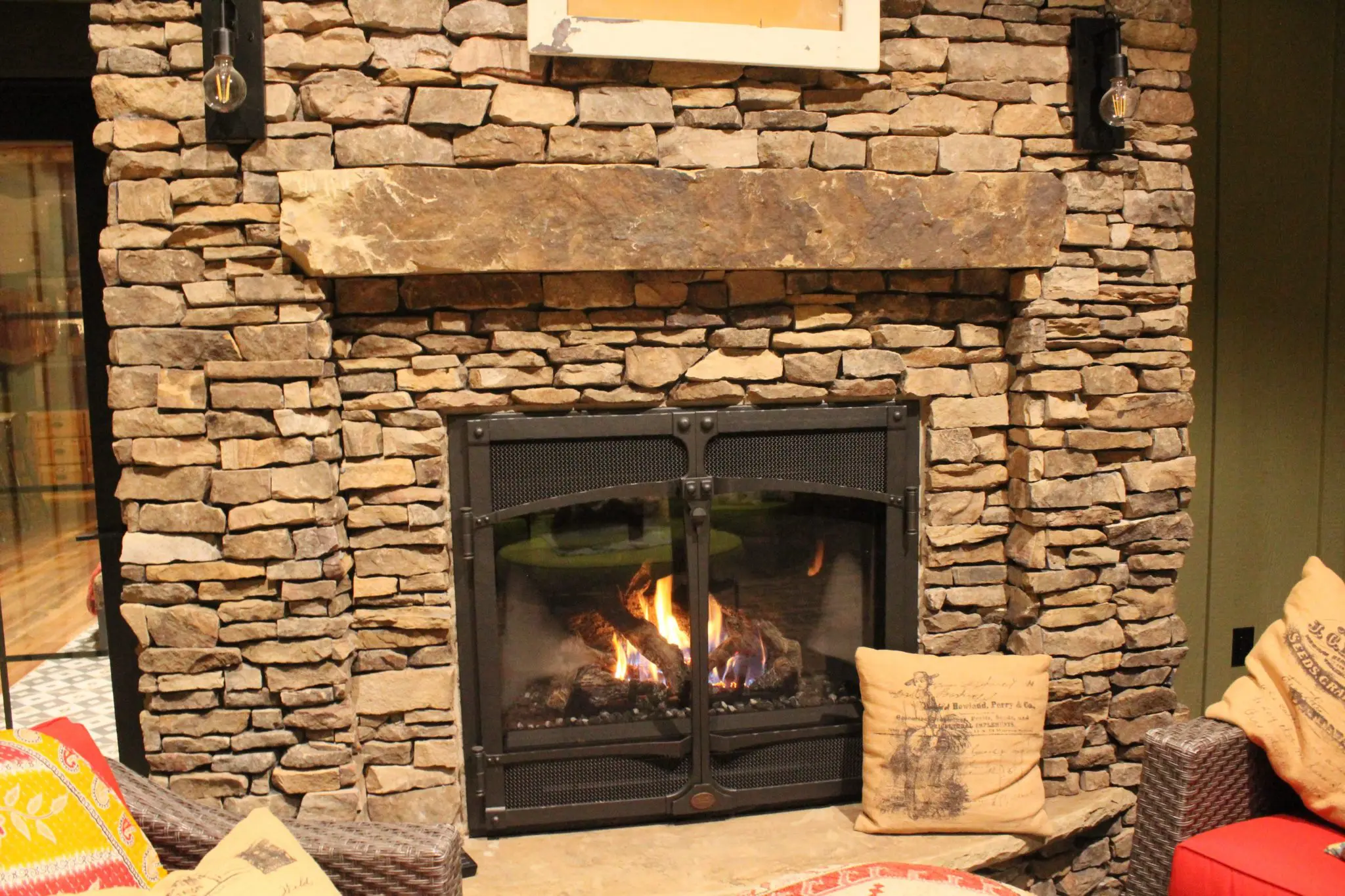 Feldberg Natural Thin Veneer Sunroom Fireplace