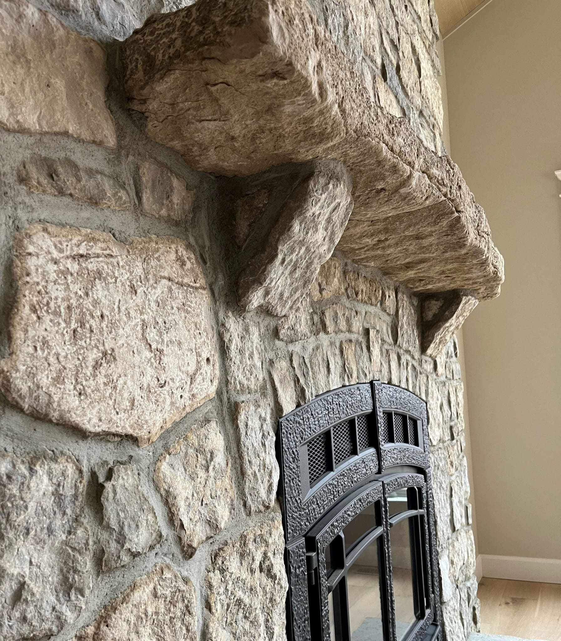 Chateau Natural Tumbled Thin Stone Veneer Fireplace