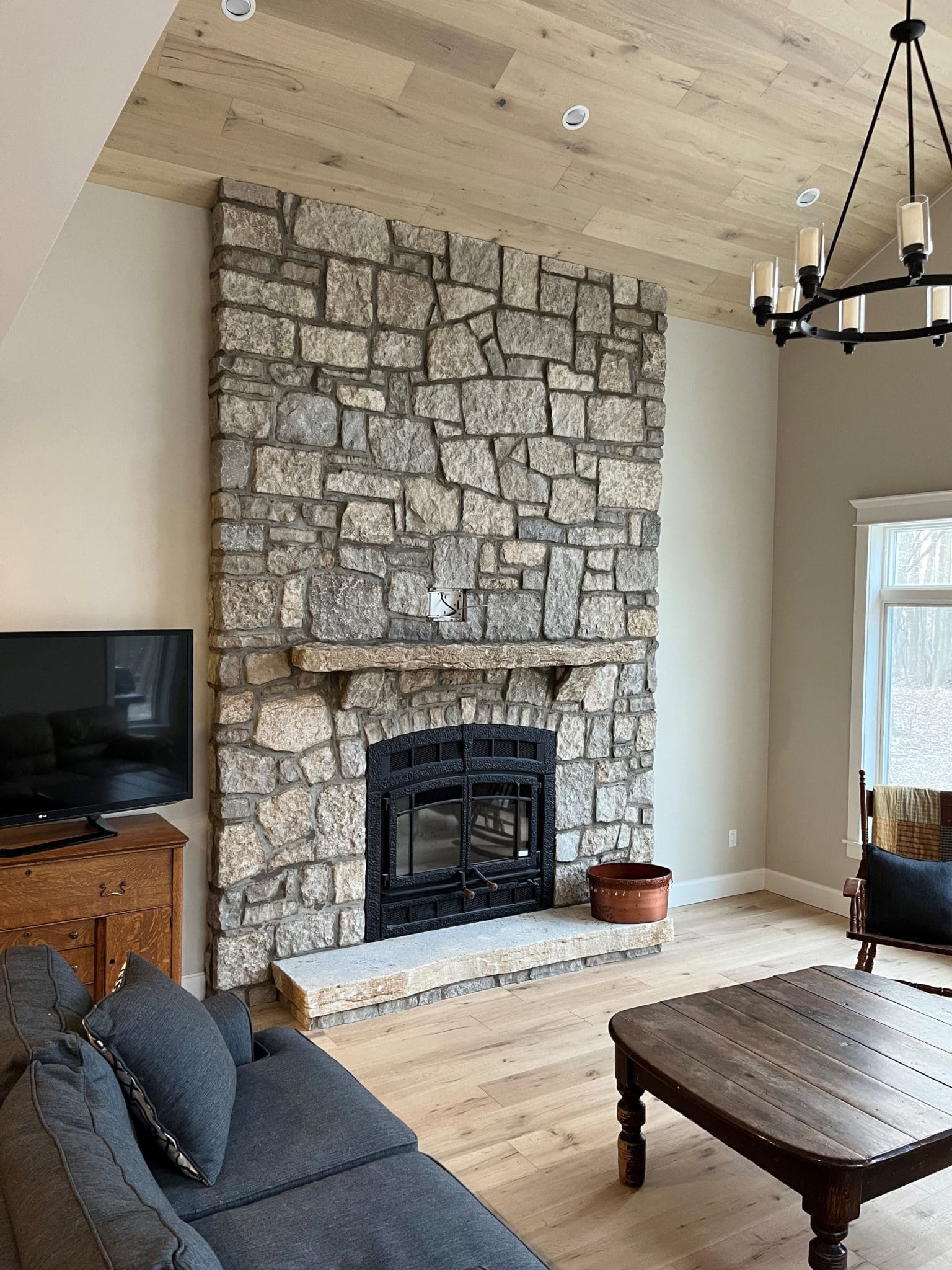 Chateau Tumbled Limestone Natural Thin Veneer Fireplace