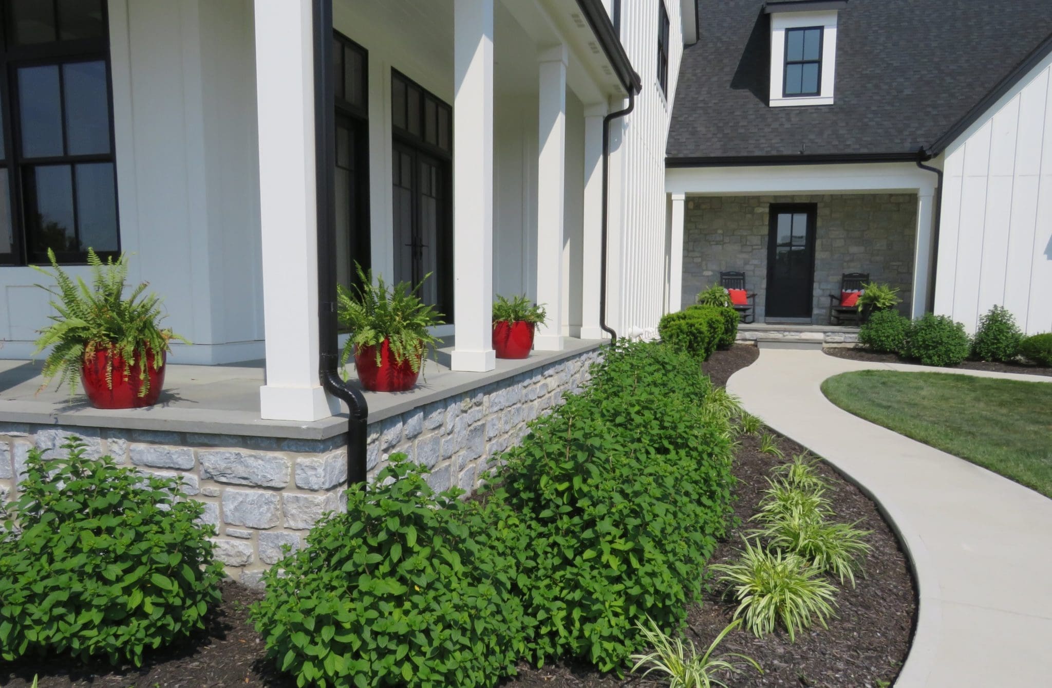 Nottingham Custom Linear Real Thin Stone Veneer Wainscoting